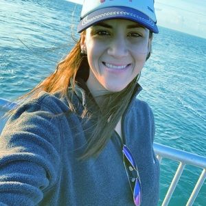 Meet your Posher, Larianna